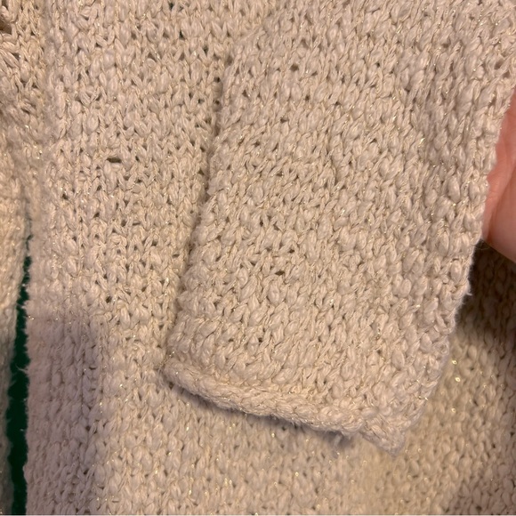 S Sparkling OpenWork Blouse V neck TraderJeans Co Creamy Color for Any Occasion - Picture 6 of 8